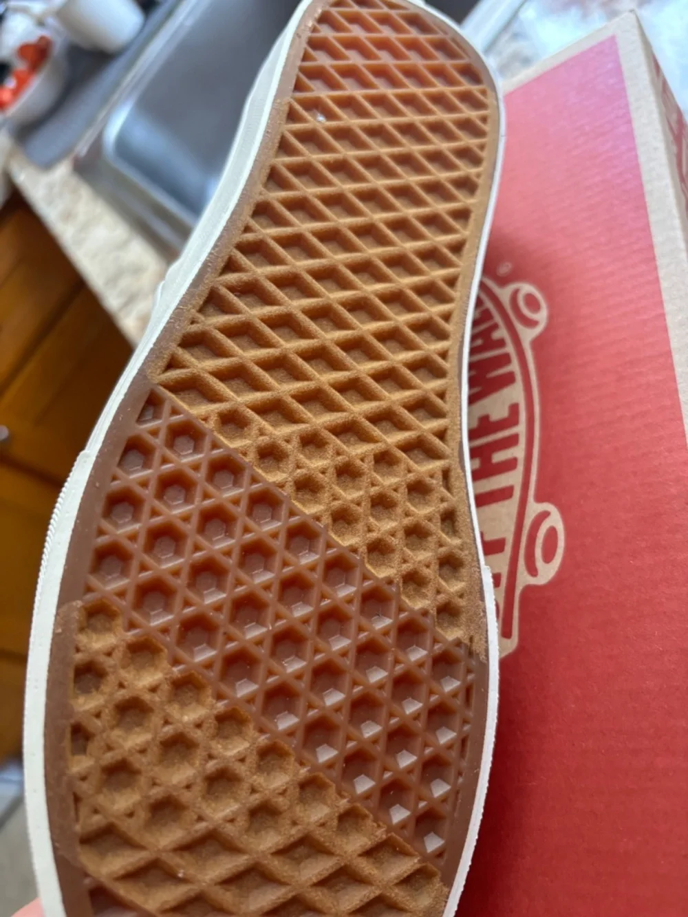 Vans - Picture 3 of 4